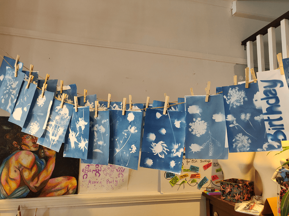 cyanotype print craft with youth and kids at summer camp